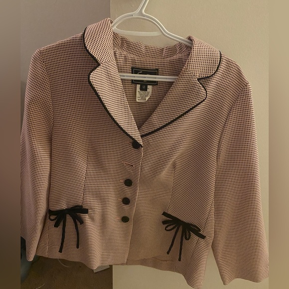 SOLD Vintage Pink Dotted Cropped Blazer - Size 12 - Picture 2 of 5